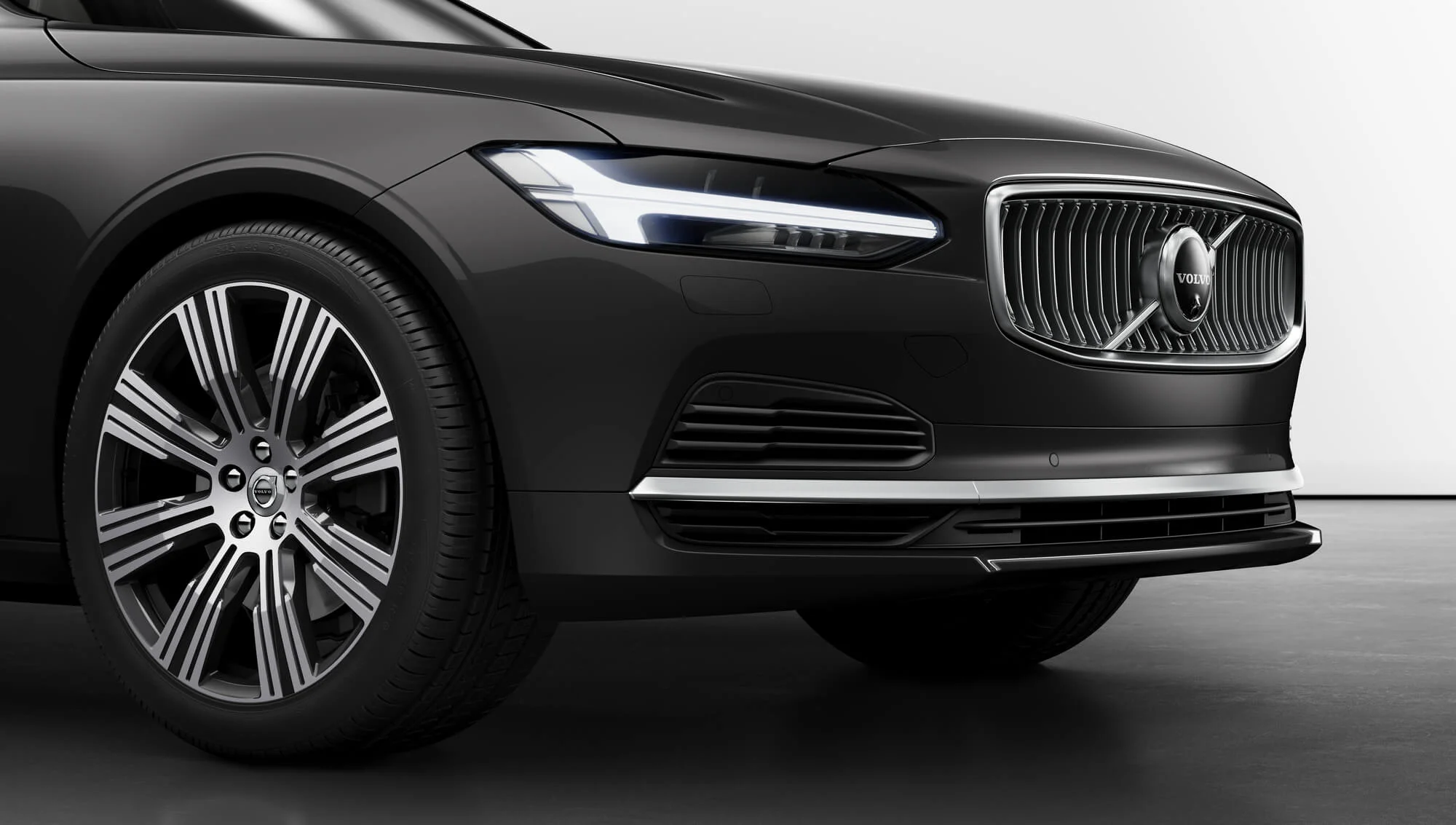 S90