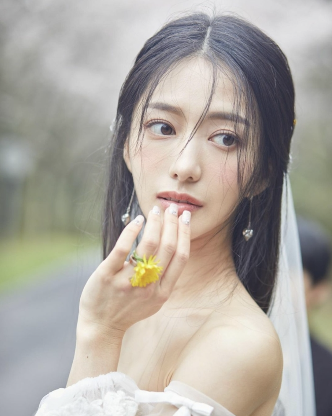 최연청 화보 미모