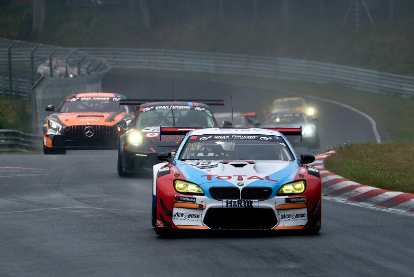 자동차 경주 사진