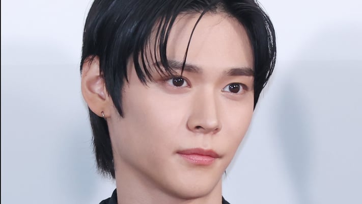 젖은머리 은석