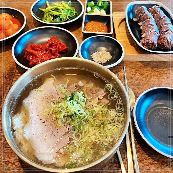 포항 양덕 맛집 이북식 돼지 곰탕