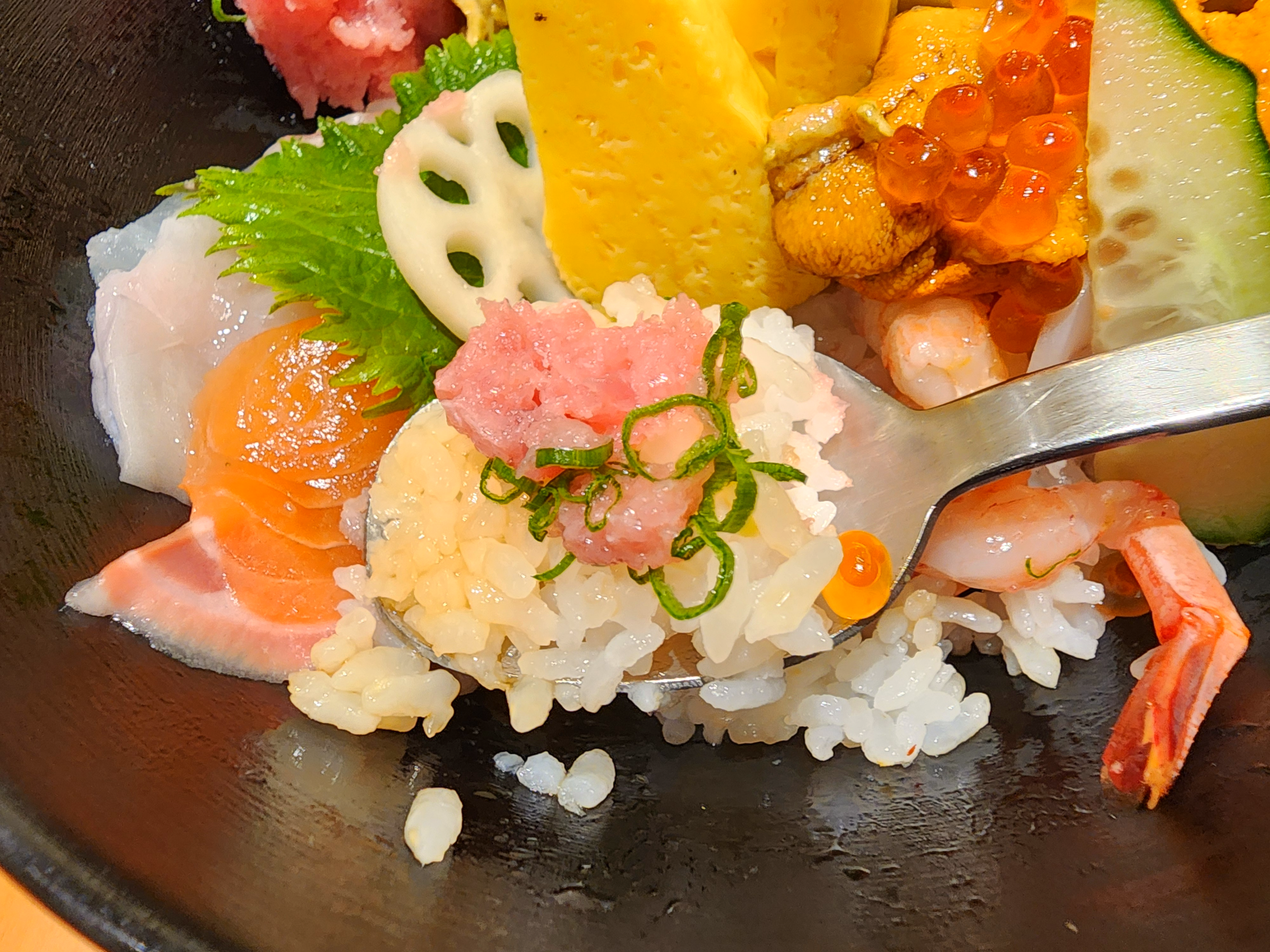 우니도더현대서울_스페셜우니도카이센동