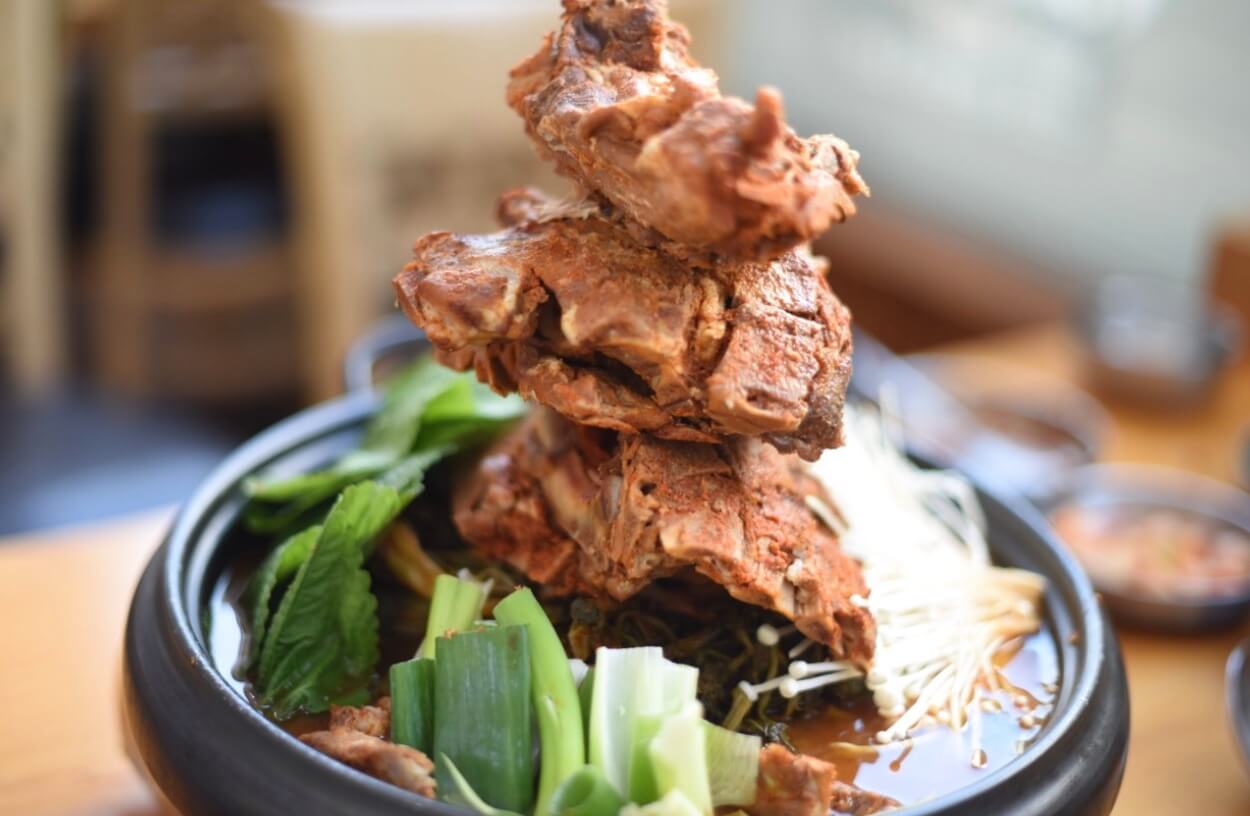 생방송-투데이-산더미-뼈탑-감자탕-소문의-맛집-위치-정보-안내