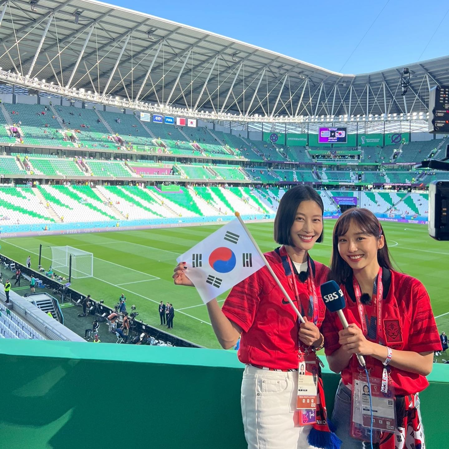 2022 카타르월드컵 경기장을 찾은 윤태진
