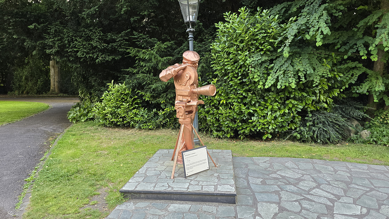 인도 영화감독 야시 초프라 기념비 (Yash Chopra Statue)