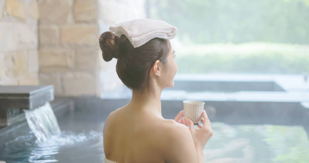 목욕탕 뜨거운 물 효능 샤워 온수 수영장 온도 목욕 효과 반신욕 시간 붓기 뜻 혈당 혈압 개선 온천 사우나 찜질방 당뇨 혈관 건강 온천욕 스파 spa