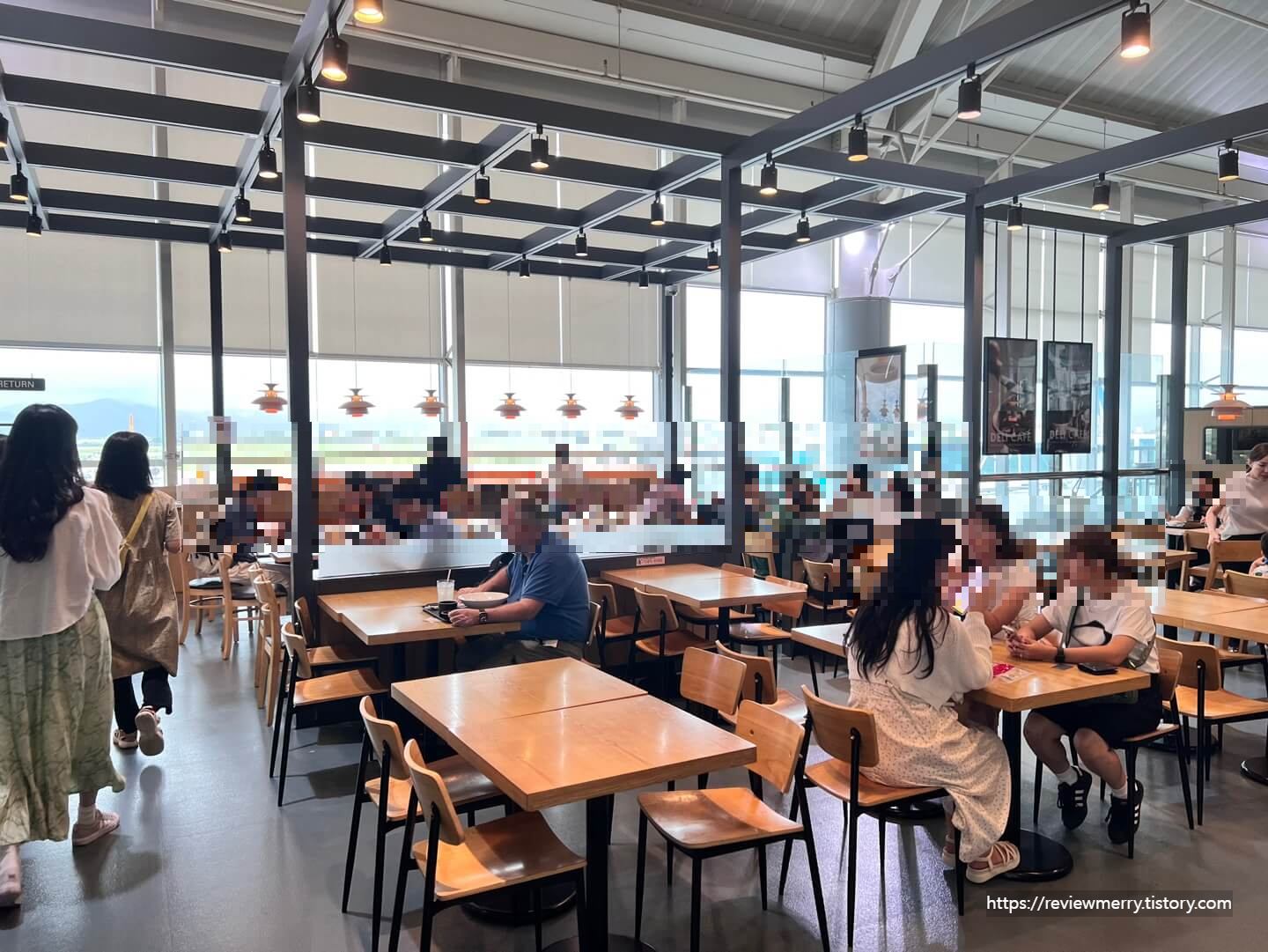 식당 내부 사진