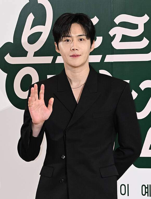 봉주르빵집 출연진 촬영지 몇부작 OTT 줄거리 총정리! 시니어 전용 카페 오픈 차승원 김희애 김선호 이기택