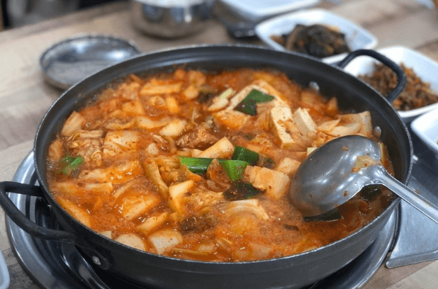 생방송투데이 두루치기 독산동 맛집