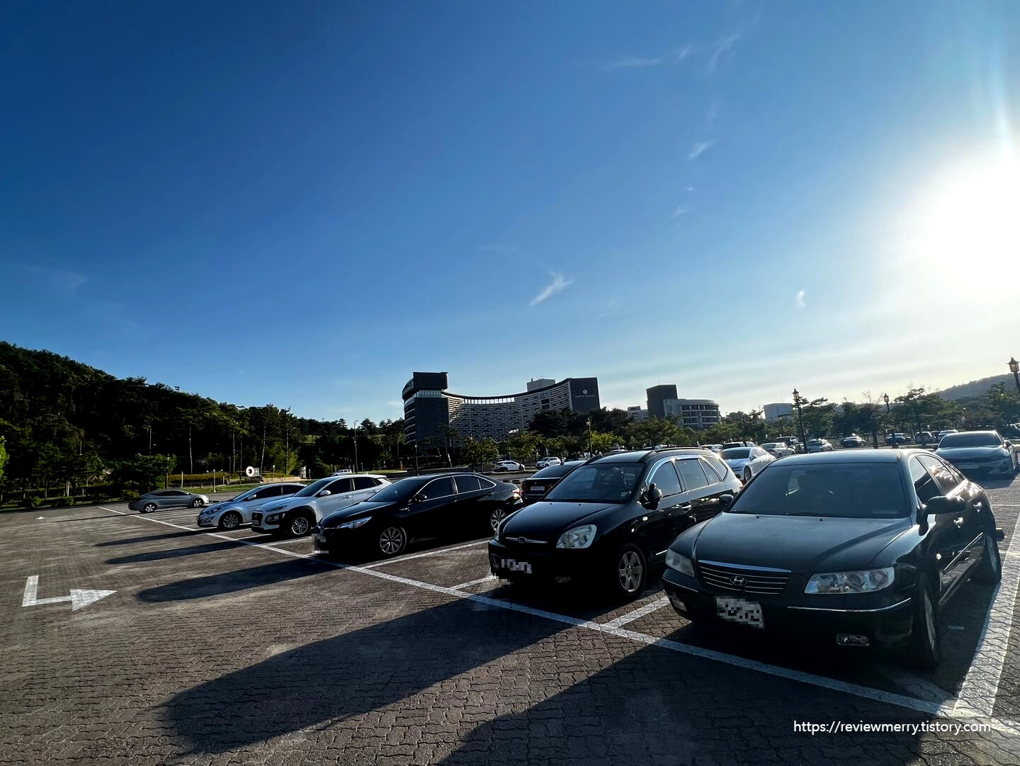 주차장 사진