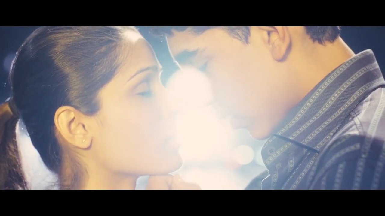 자말과 라티카가 재회하는 엔딩 장면