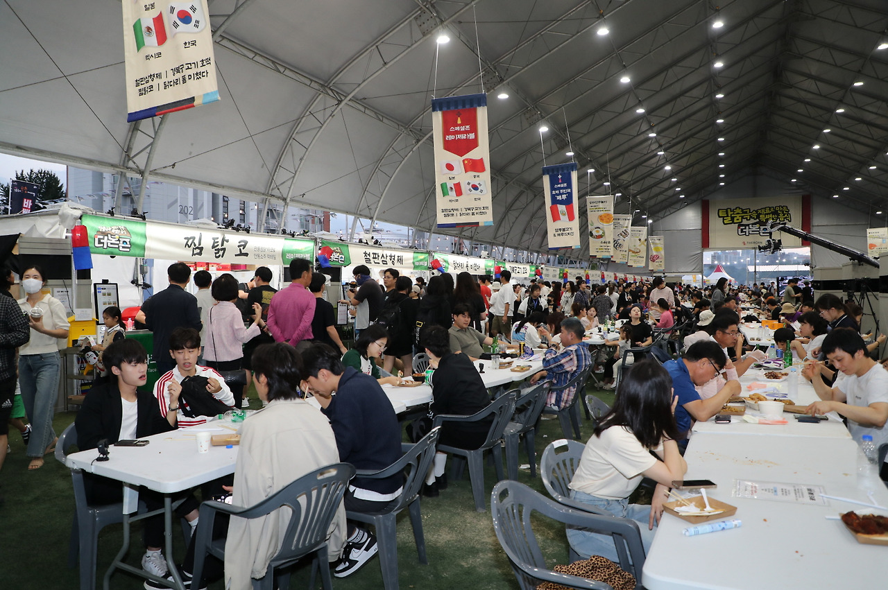 안동국제탈춤페스티벌 2025&amp;#44; 세계 탈춤과 어울림의 축제!