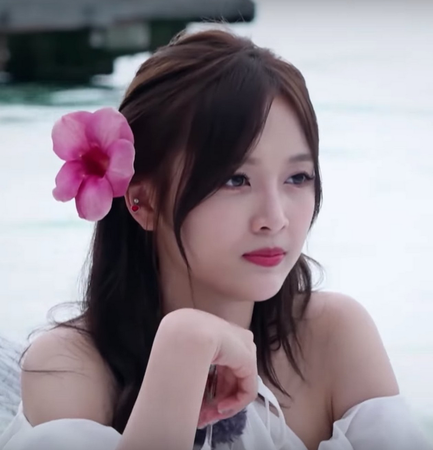 우주소녀 선의 인스타그램 사진 몸매