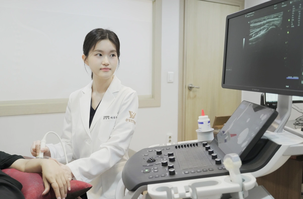 족관절 염좌의 원인, 증상, 진단, 한의원 치료 초음파 검사