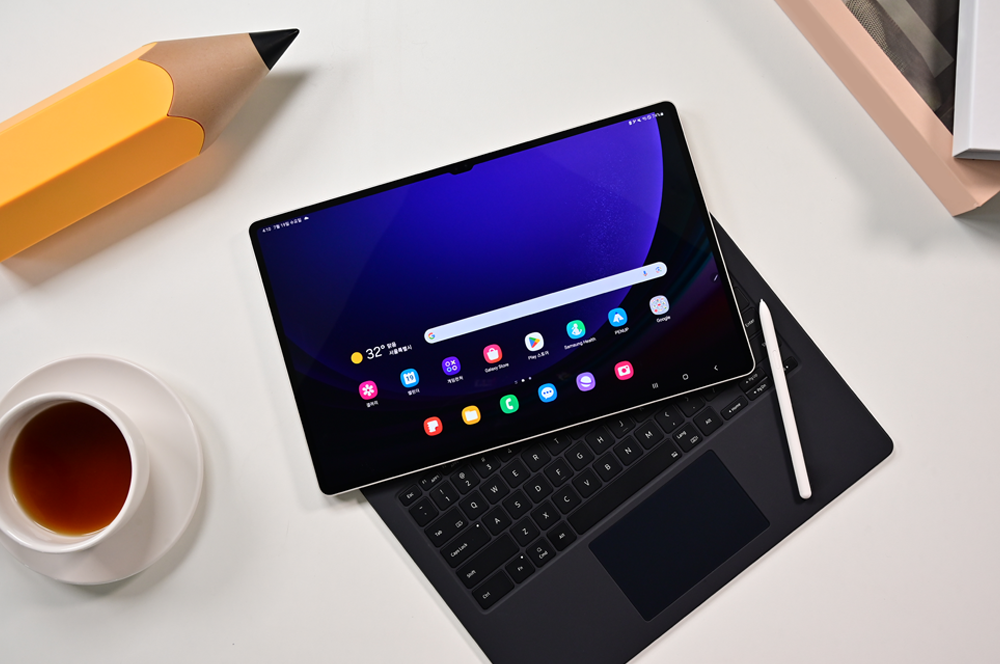 압도적인 디스플레이, 방수·방진까지, ‘갤럭시 탭 S9 울트라’