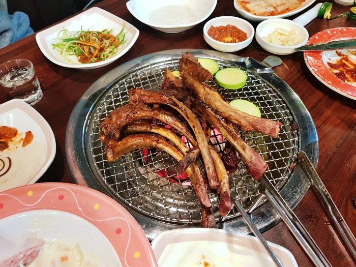 생방송오늘저녁 대전 도끼등갈비 숯불구이 이베리코 핫도그갈비 화로갈매기 꽈배기오겹살 황제살 맛집 추천