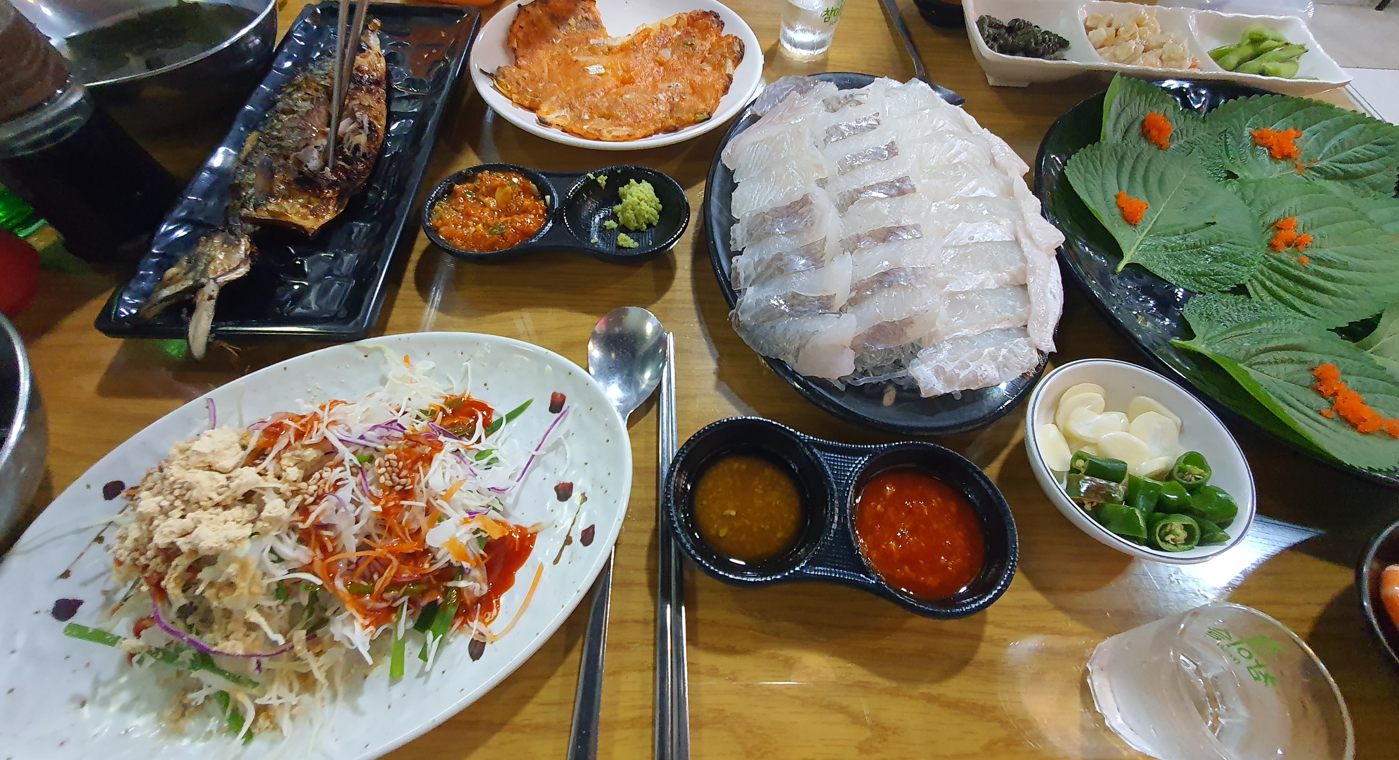 암사동에-위치한-횟집을-소개합니다.