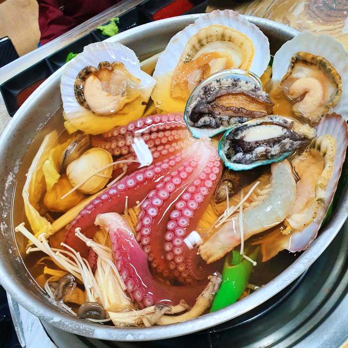 생방송투데이 강원 삼척 대문어 한상 맛집