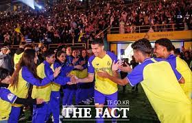 호날두 알 나스르 입단식10