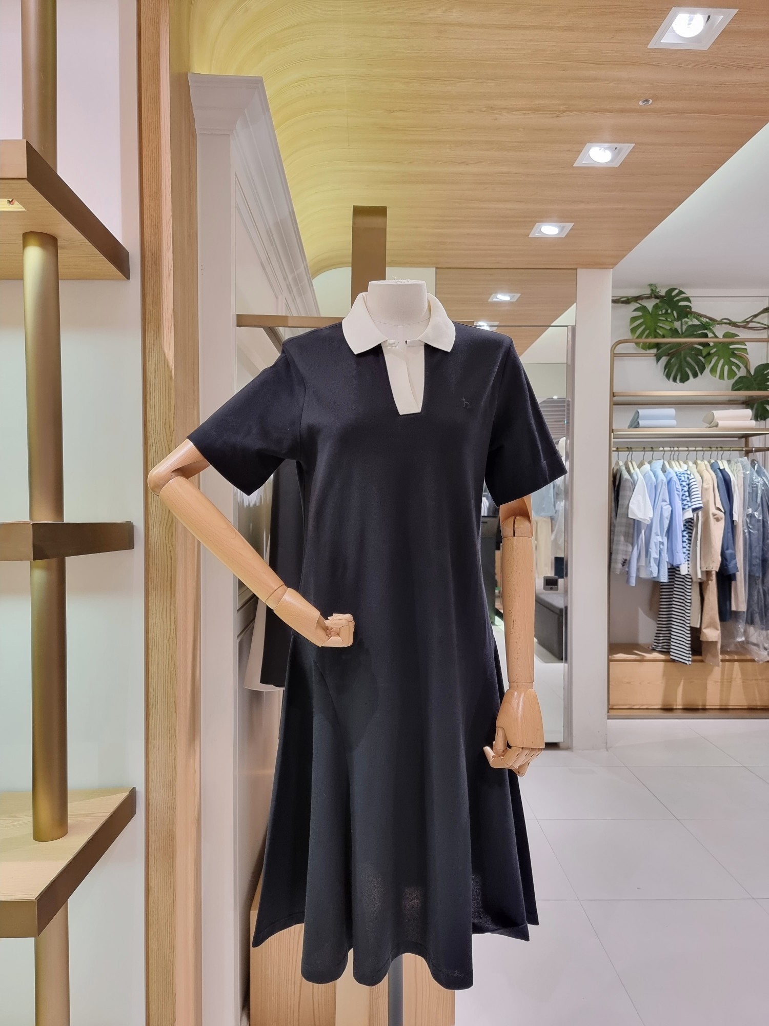 헤지스레이디스 컬러배색 면혼방 반팔카라원피스 BK HSDR2BC40