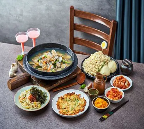 황제산더미바지락칼국수