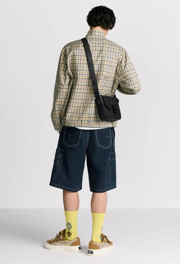 디올 남자 크로스백