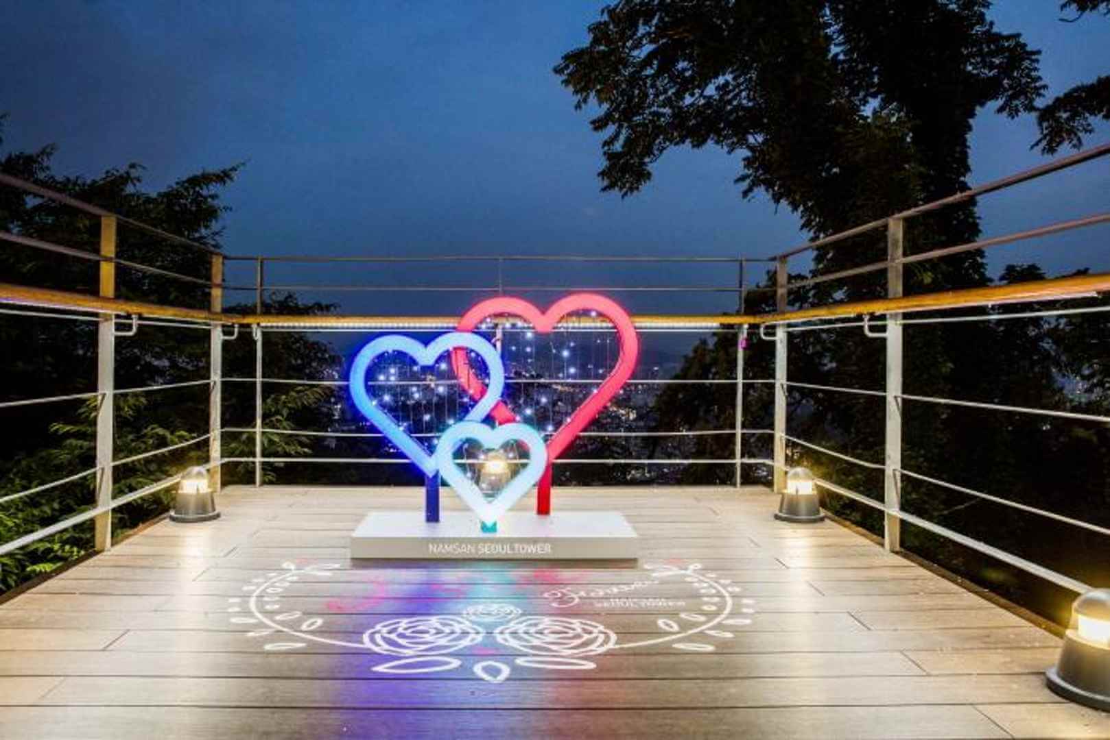 남산서울타워: 한국 방송과 관광의 상징