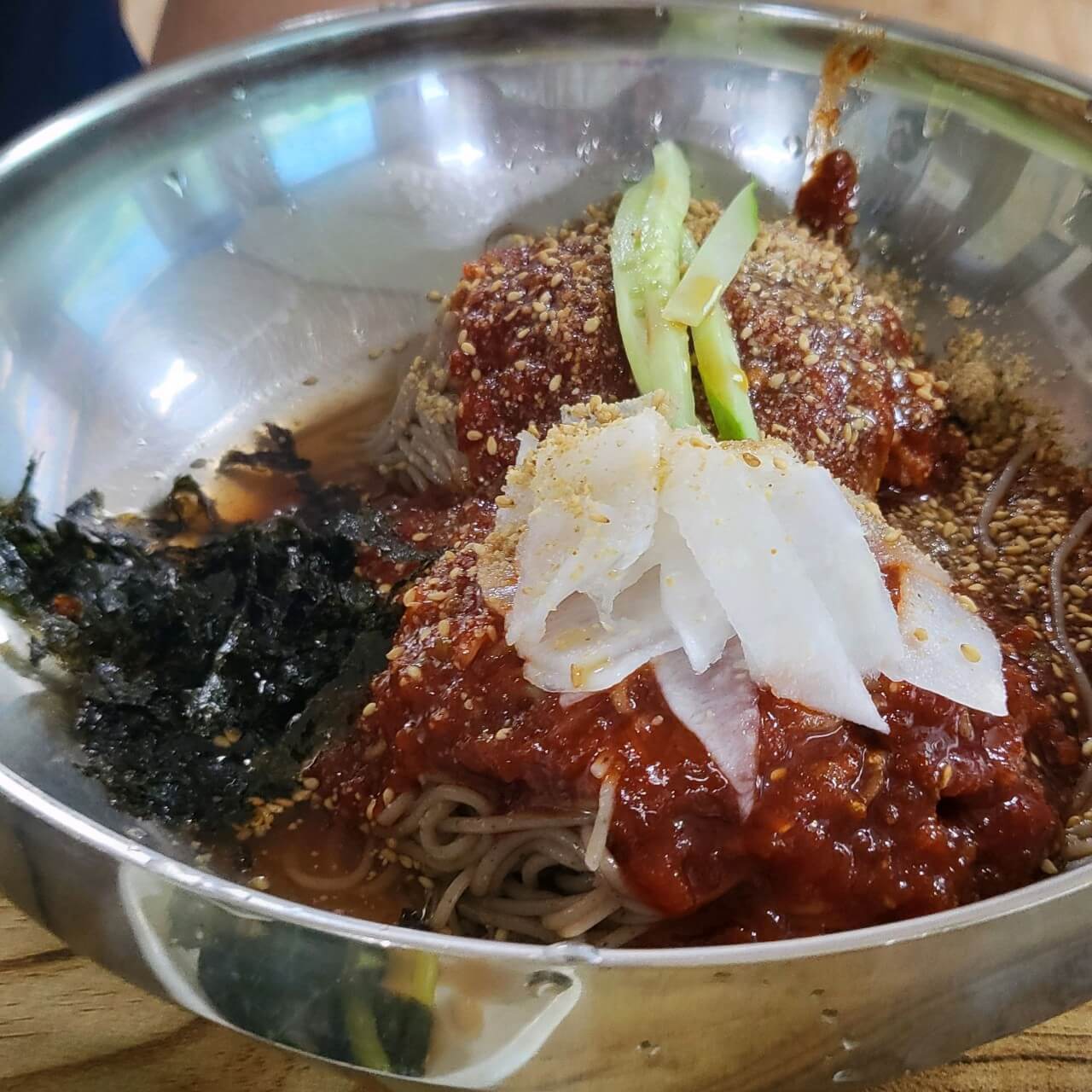 오늘N 세상 속으로 철원 메밀막국수 맛집 한탄강막국수&amp;#44; 철원여행 오늘N 2584회 강원도 철원의 주상절리길&amp;#44; 고석정&amp;#44; 고석정 꽃밭&amp;#44; 한탄강 막국수 맛집
