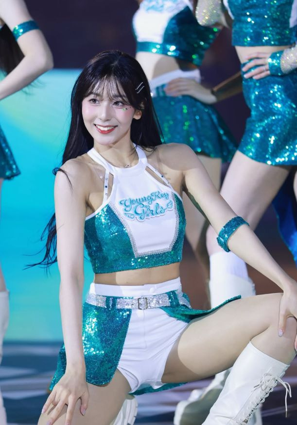 목나경 치어리더 프로필 총정리|나이·키·몸매··롯데 팀장·골때녀 데뷔골·대만 진출·인스타그램