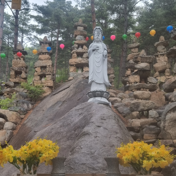 천불천탑 용바위 관세음보살
