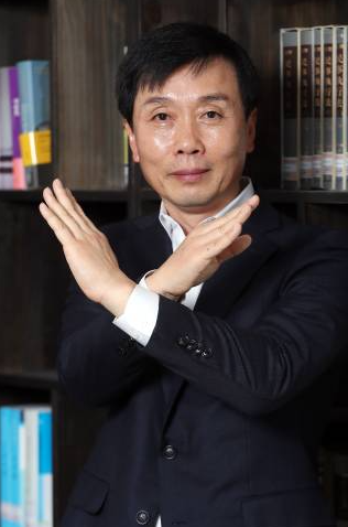 김희준 검사 수리남 모티브