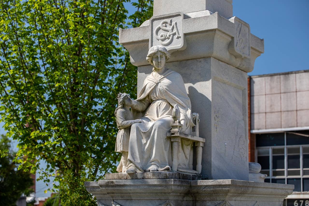 역사 속 위인 중에도 뇌전증을 앓고 있던 인물, 율리우스 카이사르