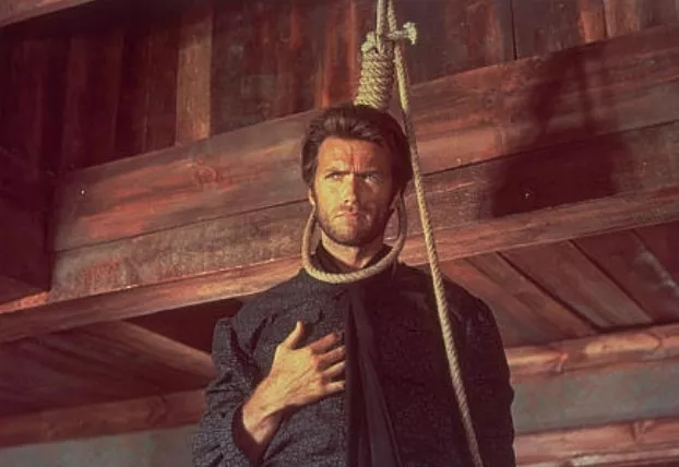 목 매려는 장면