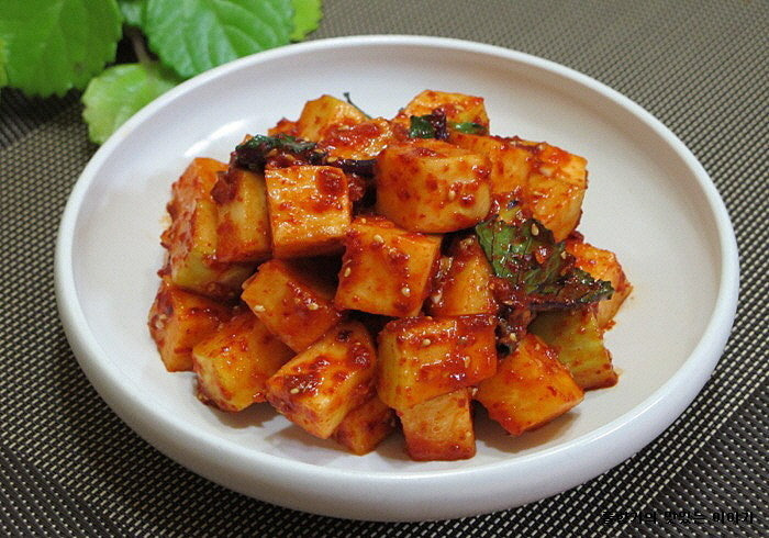 콜라비 깍두기