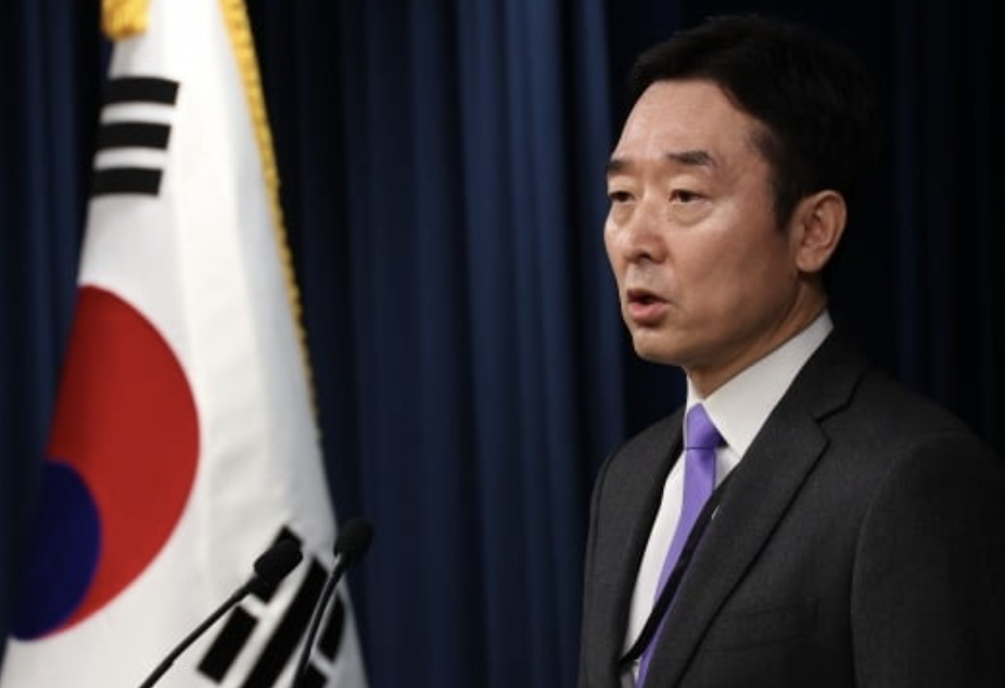 이도운 대변인 유력