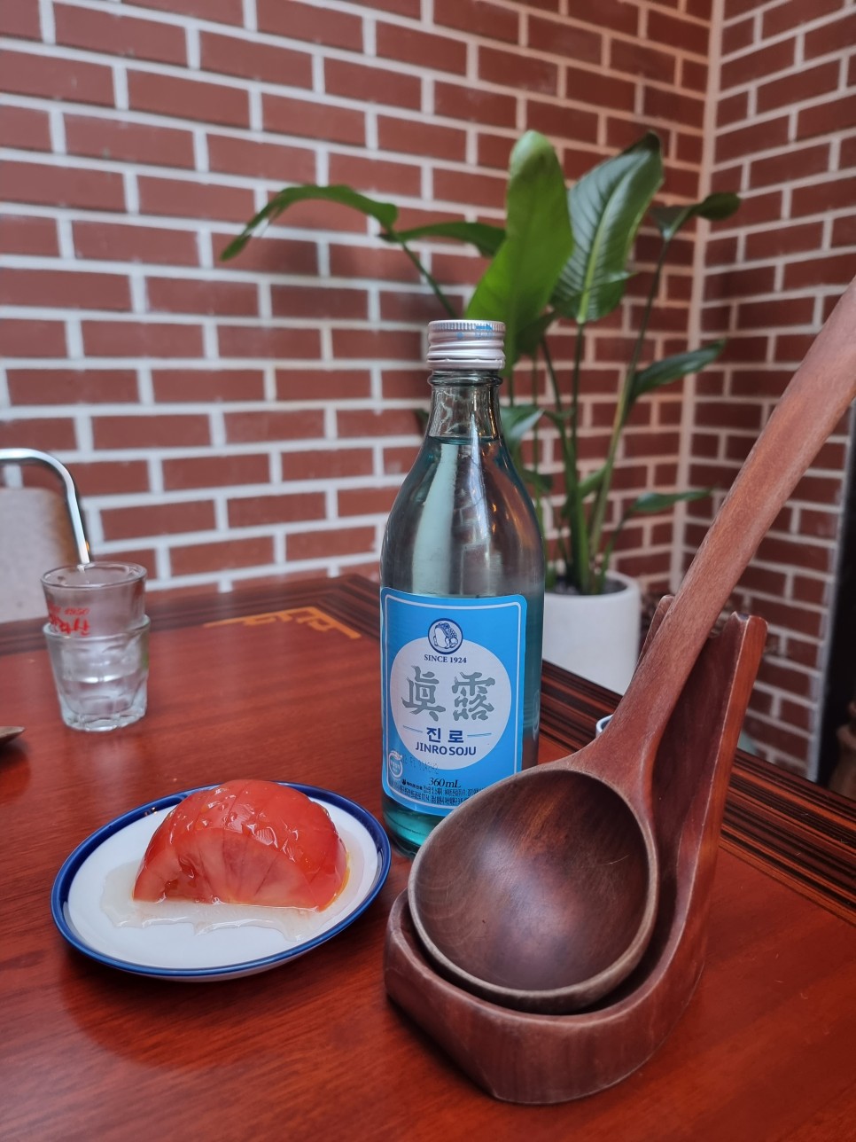 장미술상 기본 입가심 음식 사진