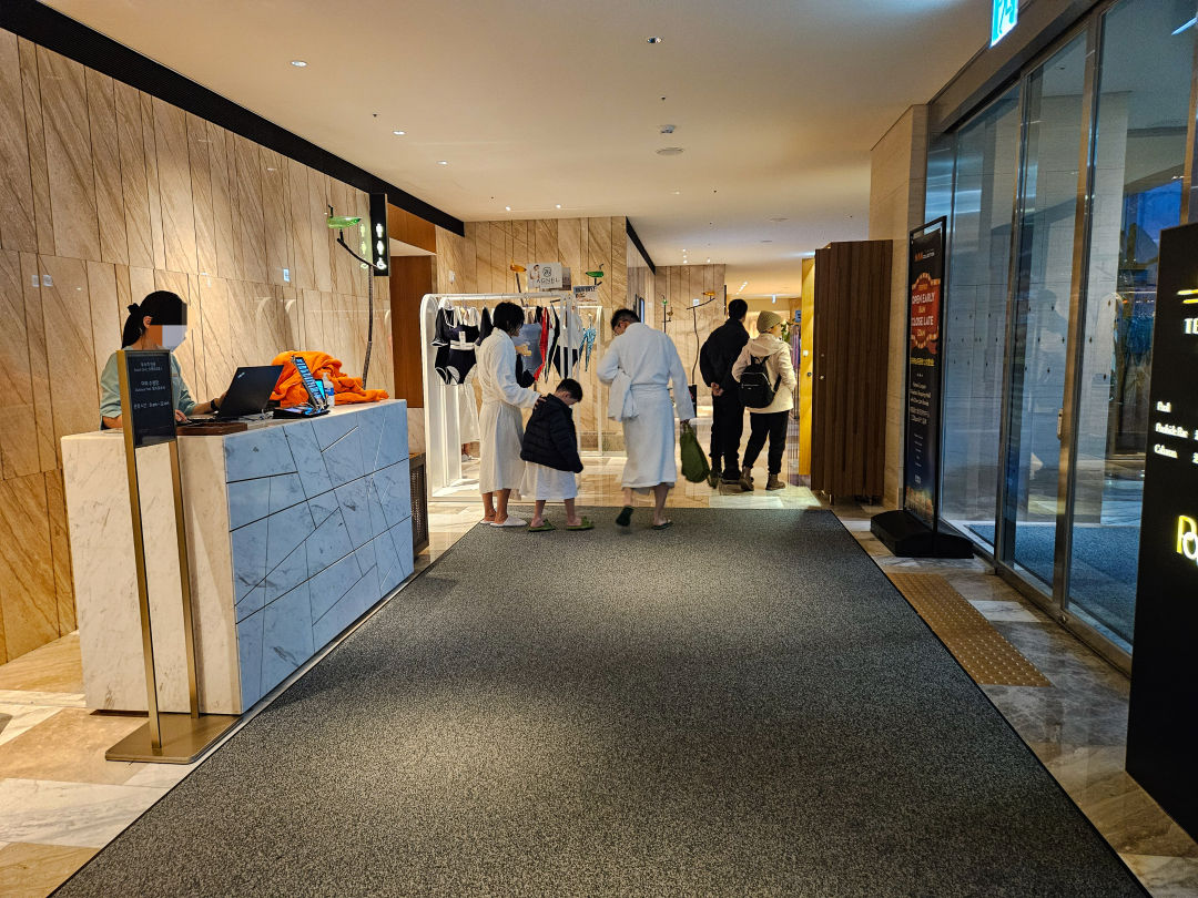 그랜드 하얏트 제주 8층 입구