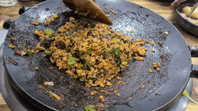 통큰손쭈꾸미마을-볶음밥-모양내기