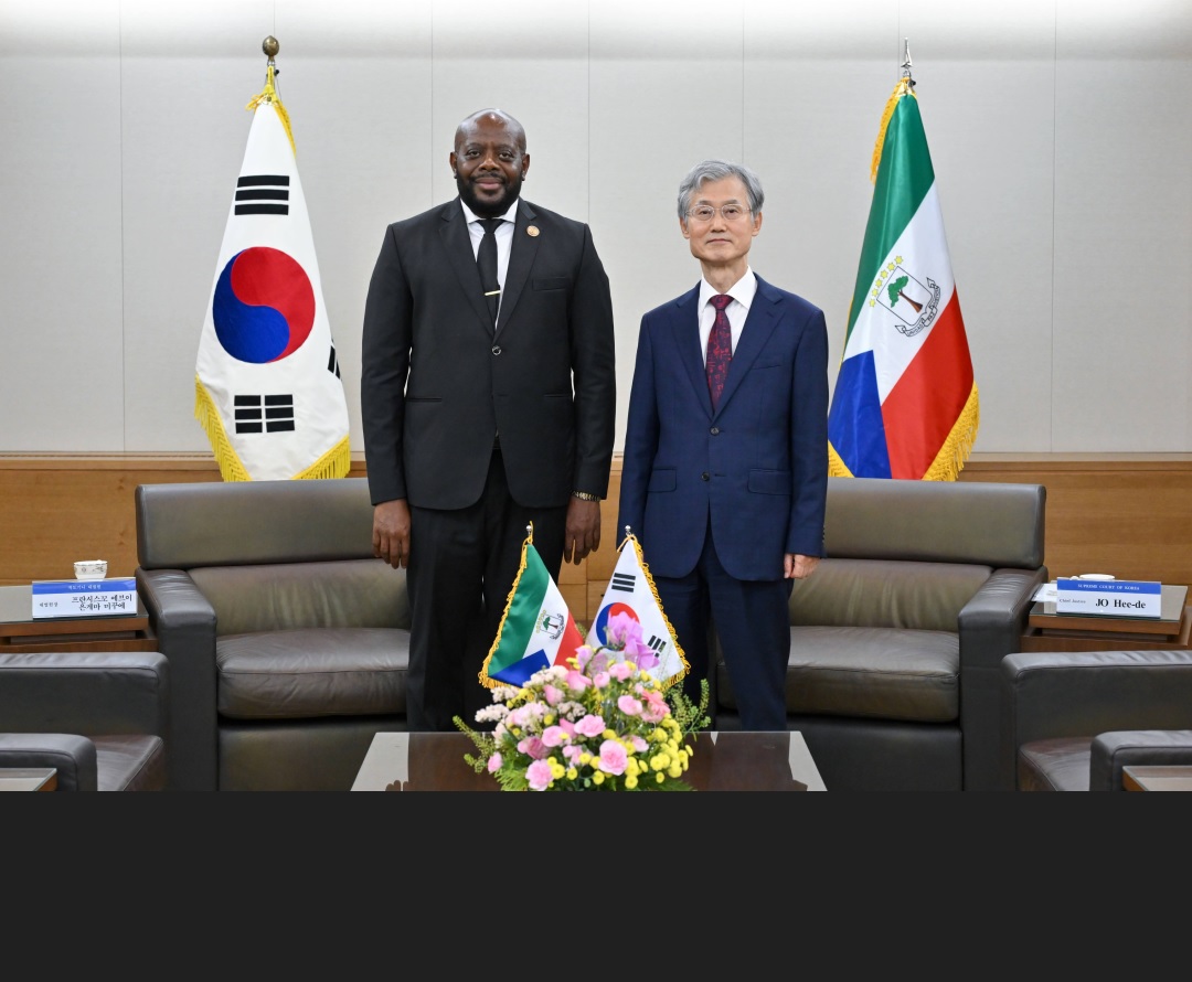 적도기니 대법원장 방한