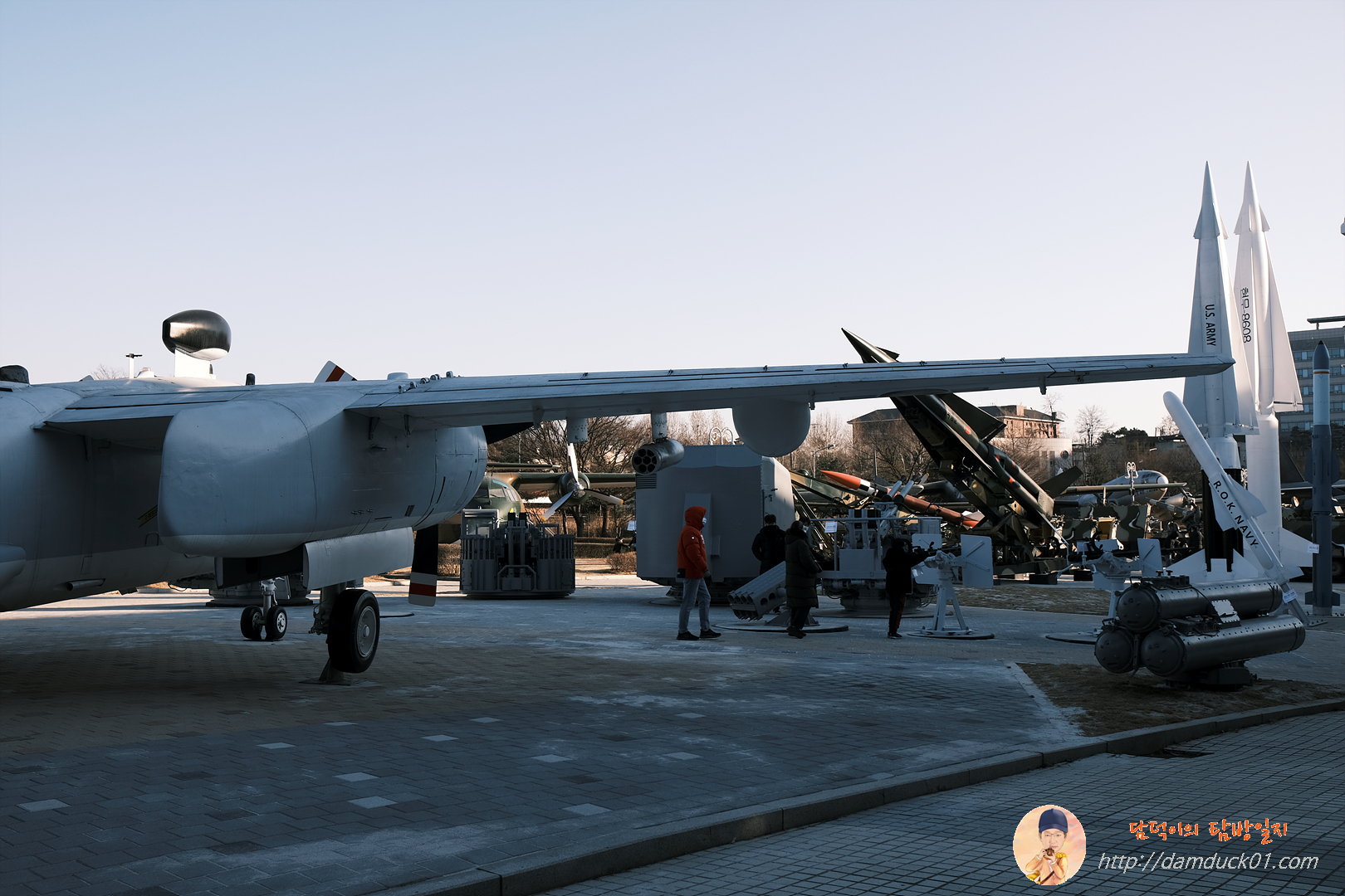 전쟁기념관 야외 대형 전시장