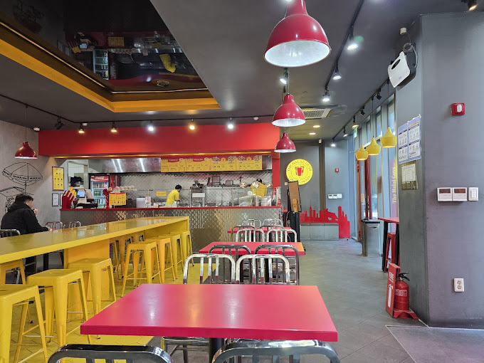 강남 할랄 음식점 '할랄가이즈'