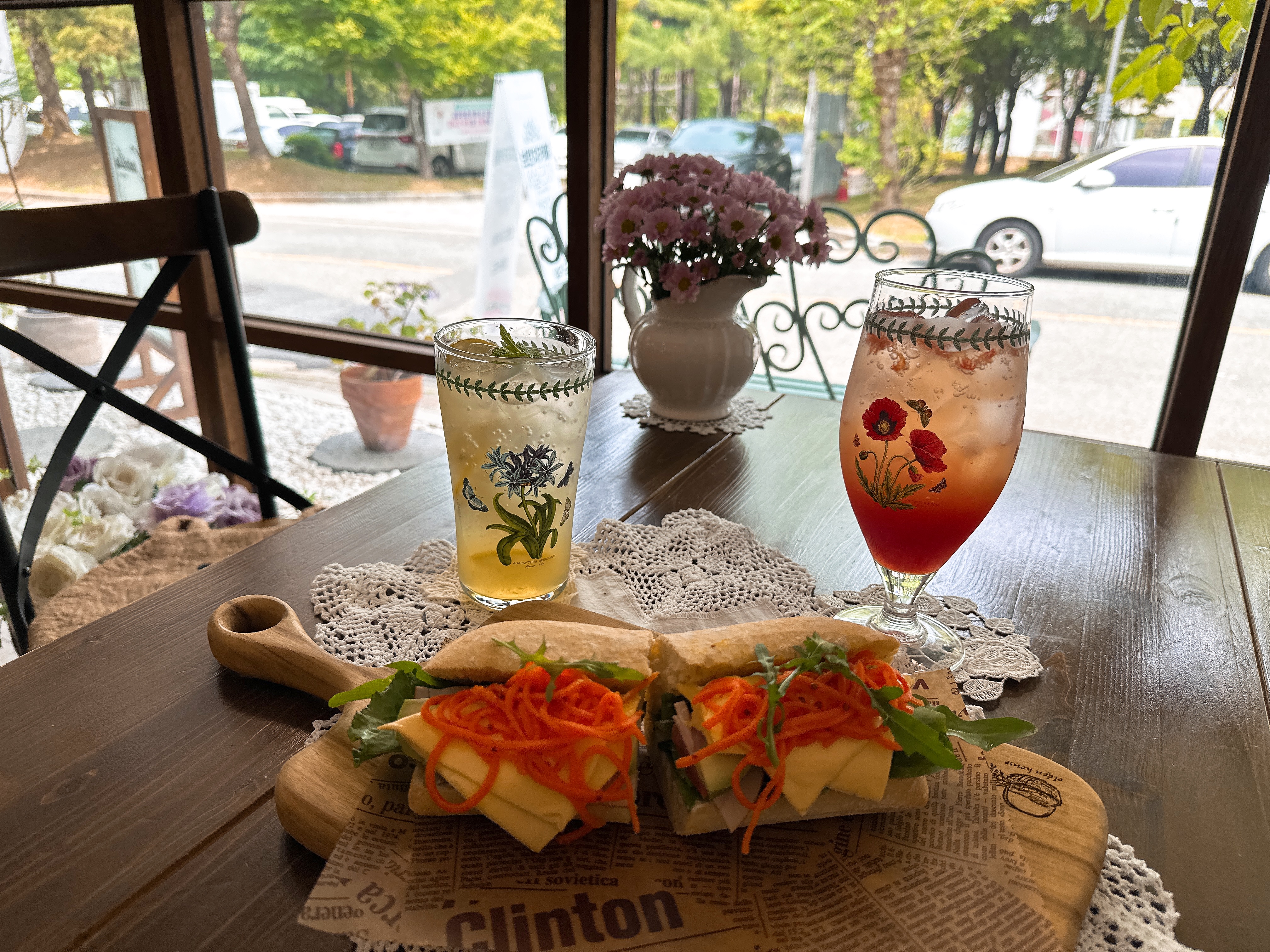 김해 삼계동 분위기 좋은 브런치 카페 추천 - 프랑스 감성 가득한 세실리아 방문 후기