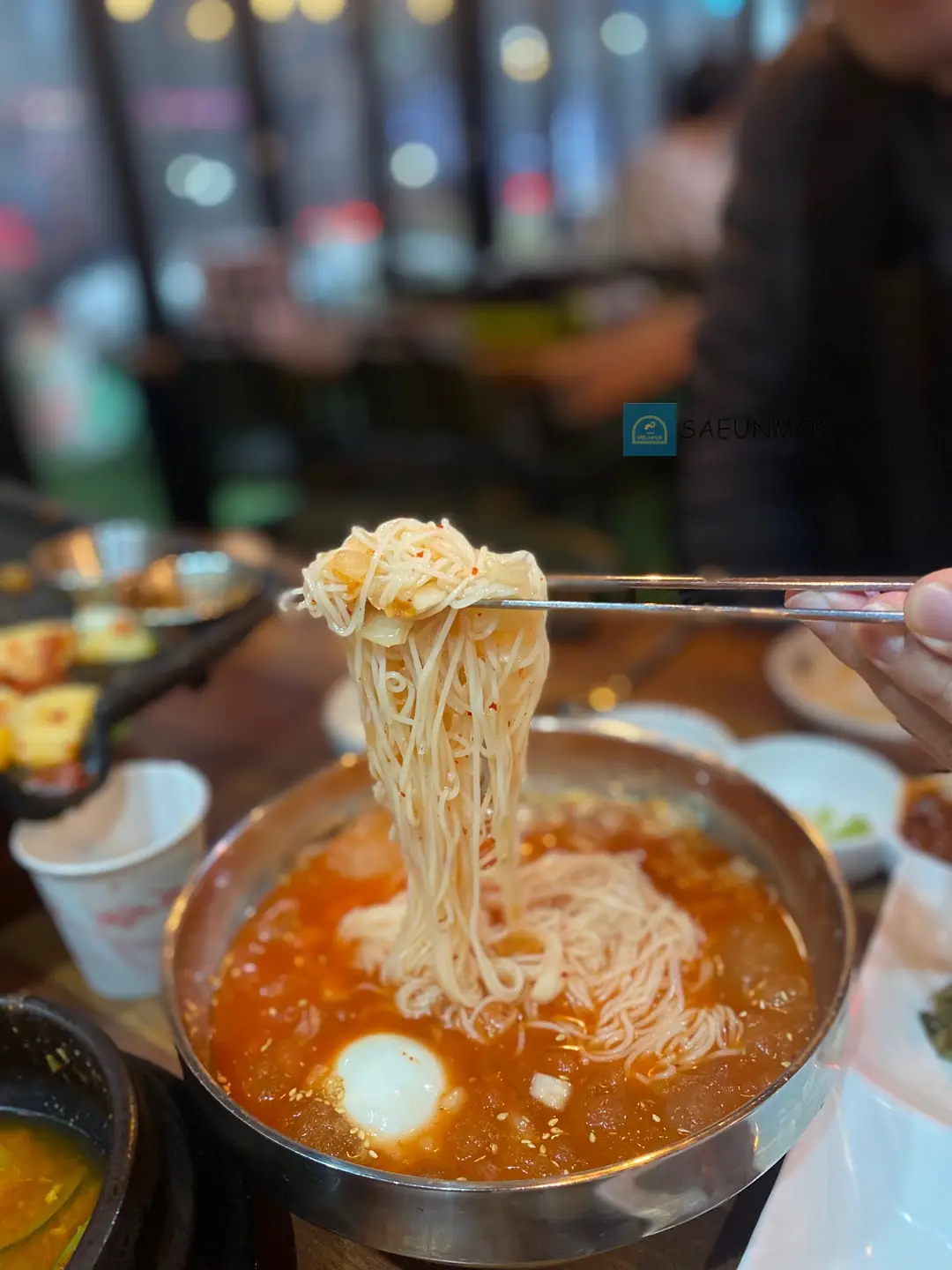 미나리-삼겹살-미돼지-김치말이국수