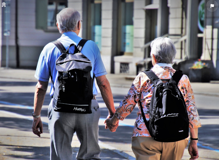 연세 드신 사람들