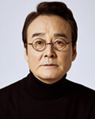 배우 남명렬 사진