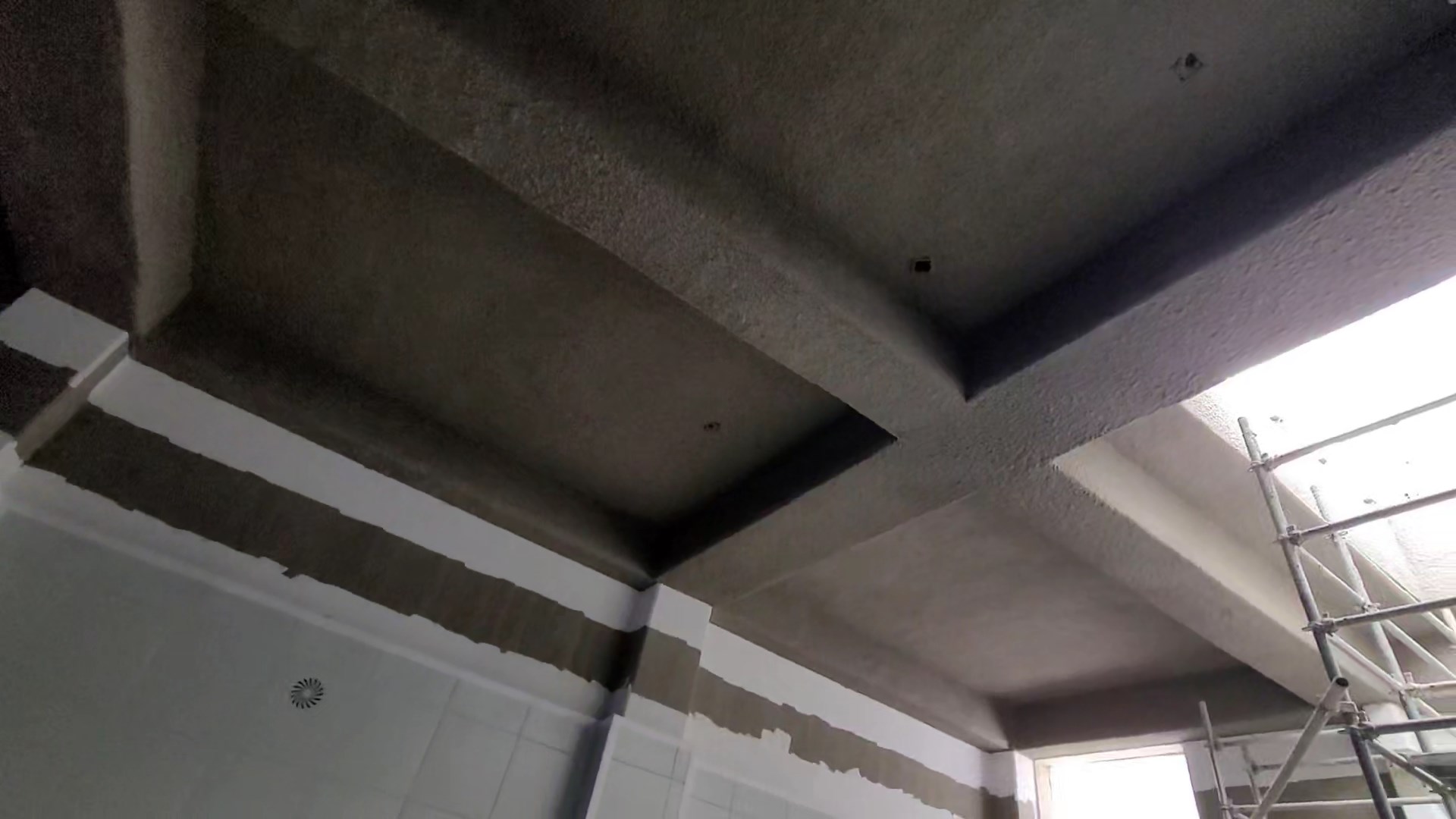 퍼라이트 뿜칠 시공 완료 모습3