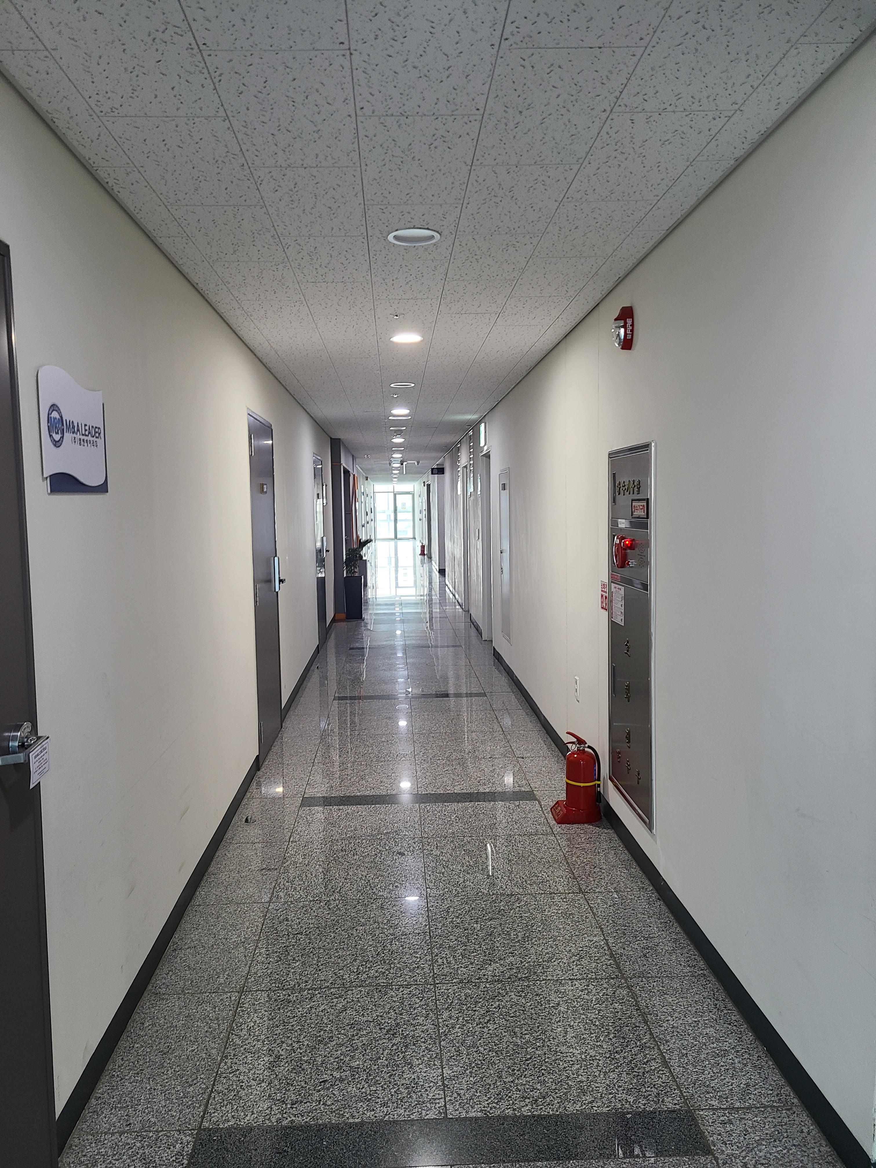 더리브골드타워 섹션오피스7