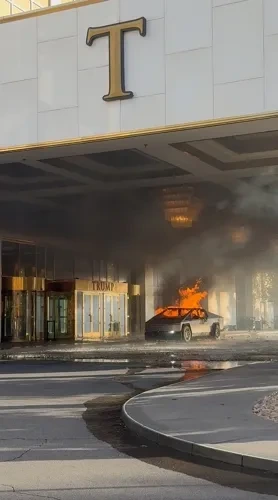 테슬라 사이버트럭 폭발