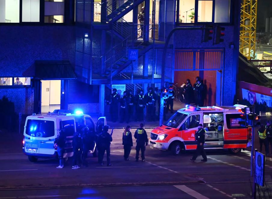 독일 총격 여호와의 증인 8명 사망