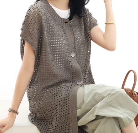 더카라 쇼핑몰은 여성들에게 인기가 많습니다.